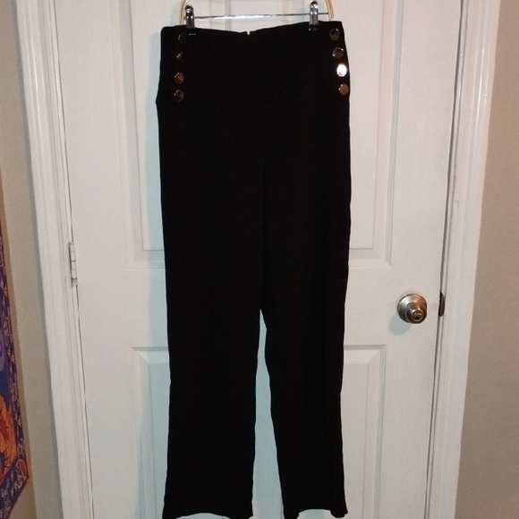House of Harlow 1960 Black Wide Legged Pants with Gold Buttons - Picture 1 of 7